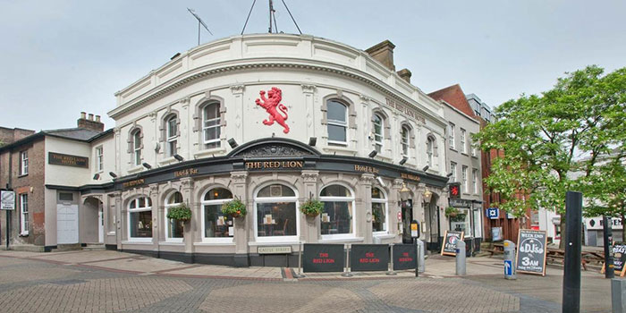 The Red Lion Hotel,Luton