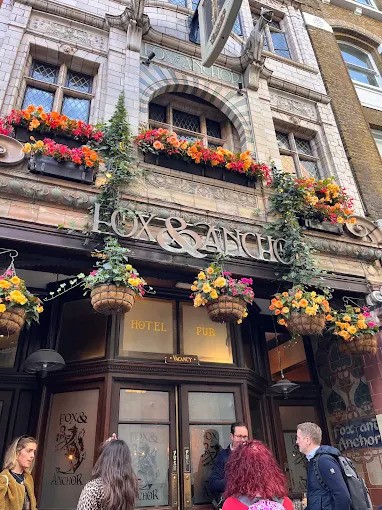 The Fox and Anchor - Farringdon