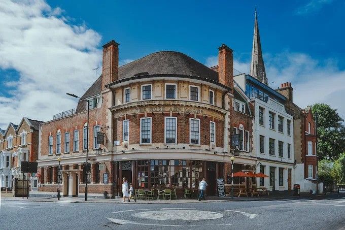 The Rose and Crown - Stoke Newington