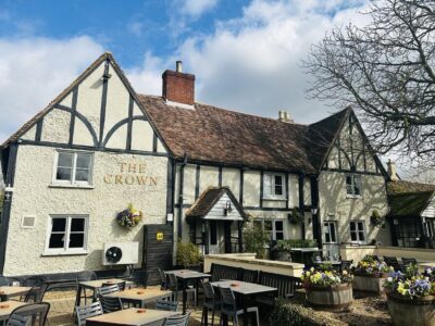The Crown - Henlow