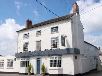 The Queens Head - Belton