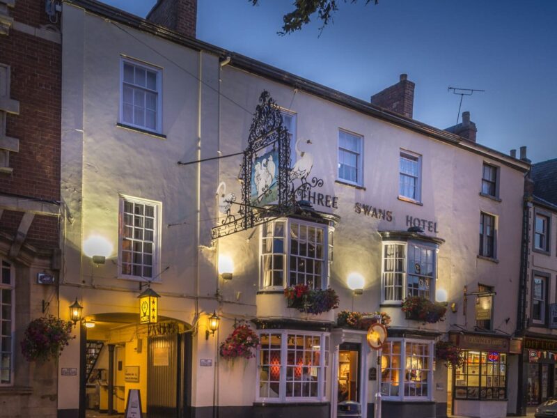 The Three Swans Hotel - Harborough