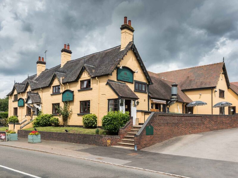 The Golden Lion Hotel - Rugby
