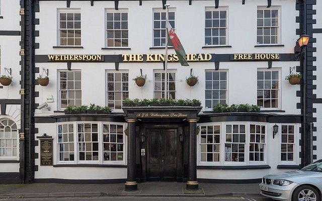 The Kings Head - Monmouthshire