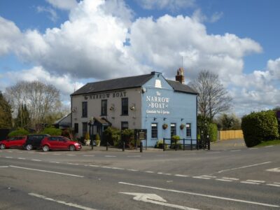 The Narrow Boat - Weedon