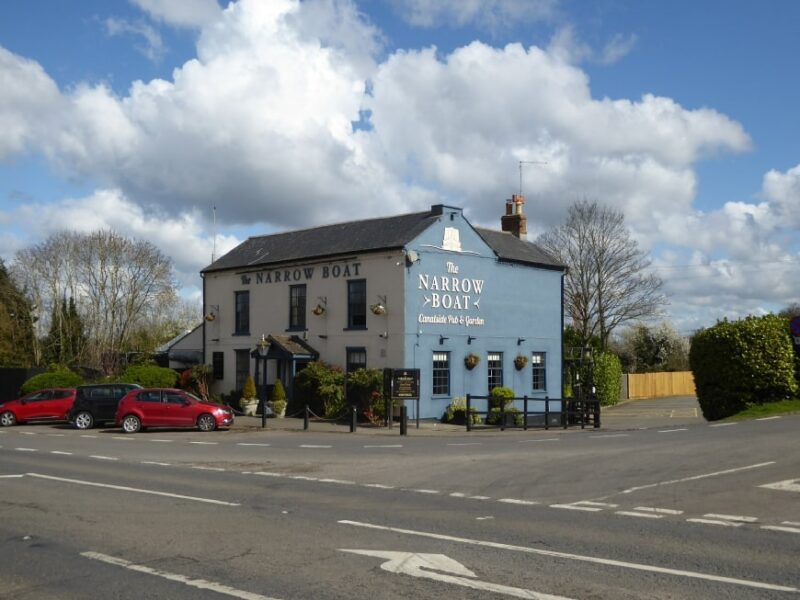 The Narrow Boat - Weedon