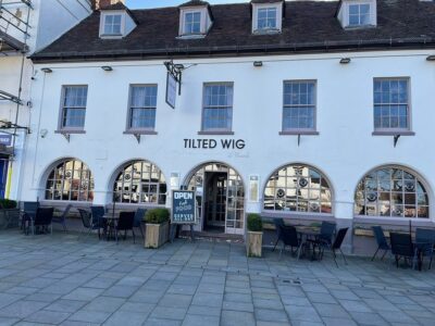 The Tilted Wig - Warwick