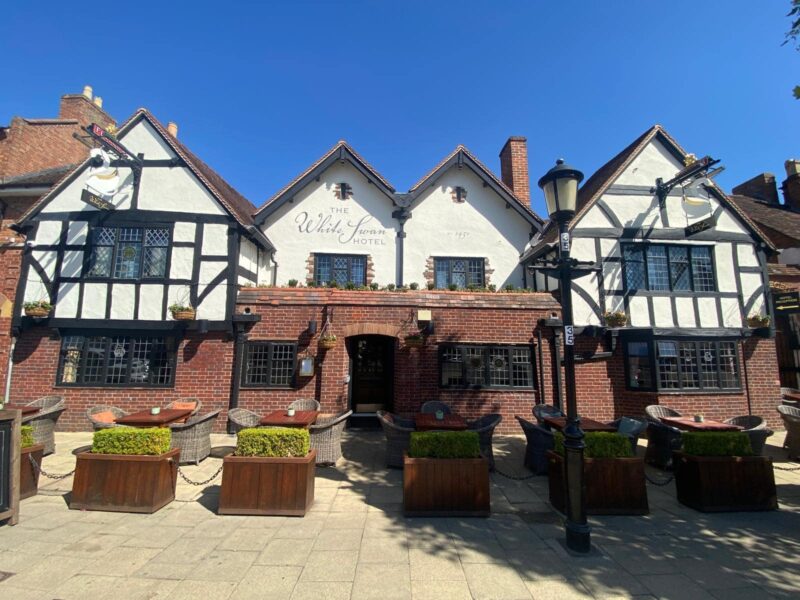The White Swan Hotel - Stratford