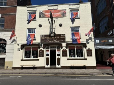 The Wheelwrights Arms - Luton