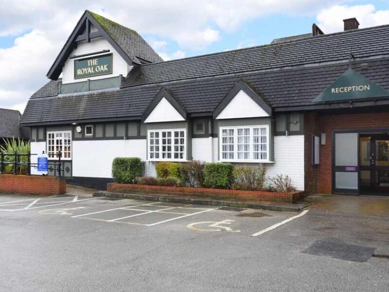 The Royal Oak - Bromborough