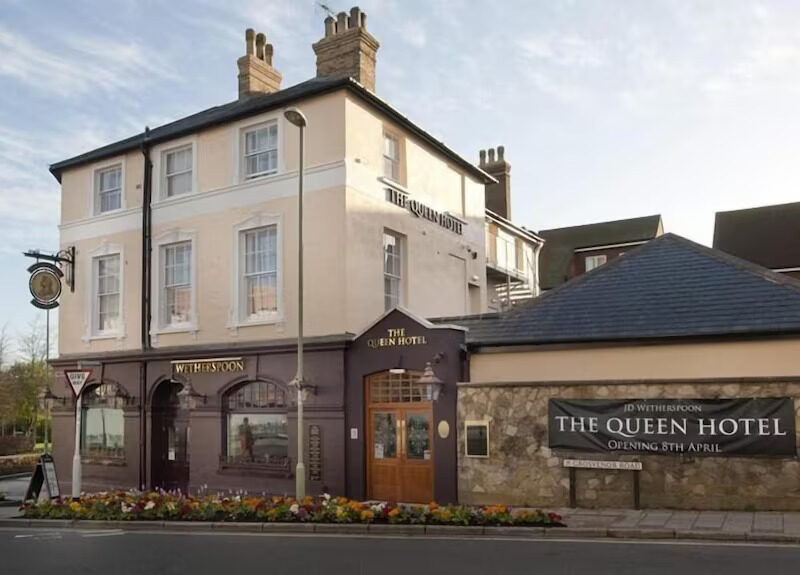 The Queen Hotel - Aldershot
