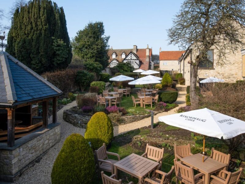The Black Swan - Helmsley