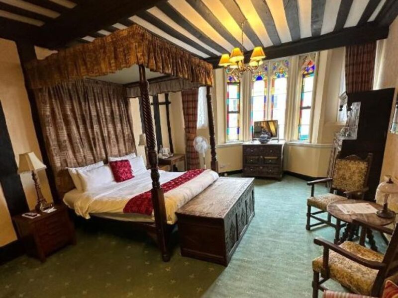 The George and Pilgrims Inn - Glastonbury